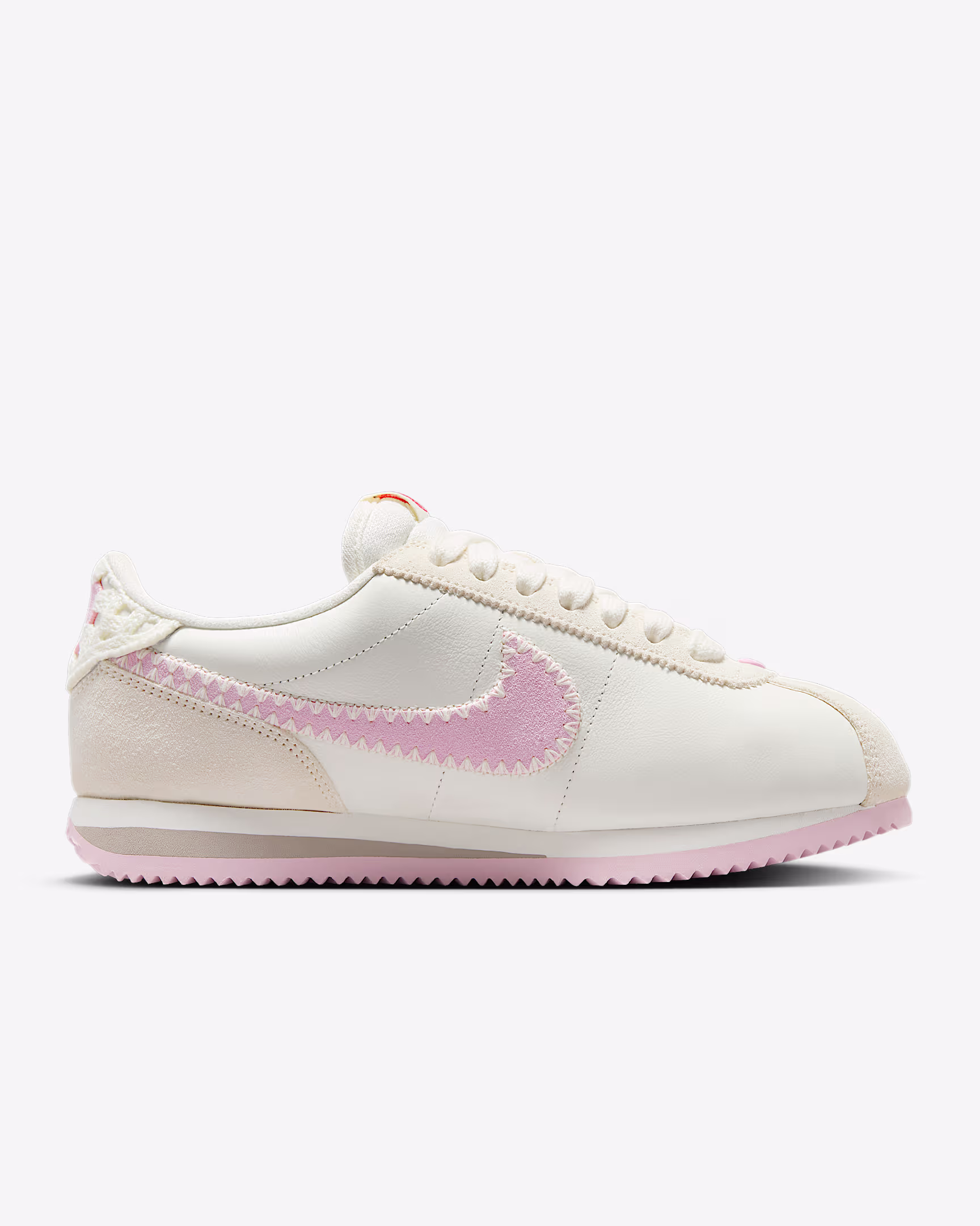 Nike Cortez 情人节女子运动鞋