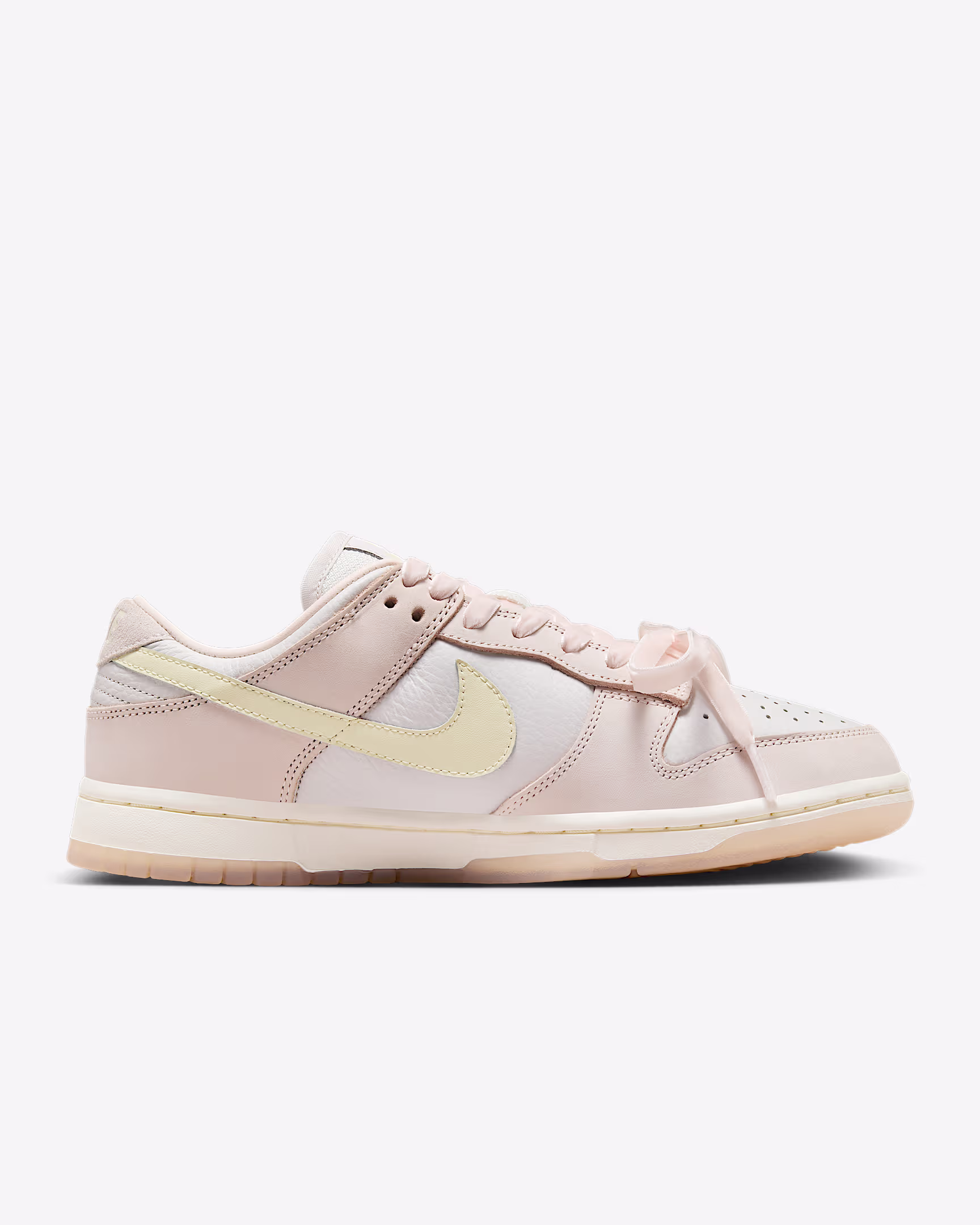 Nike Dunk Low Premium （woman Soft pink/light silver gray/coconut milk color）