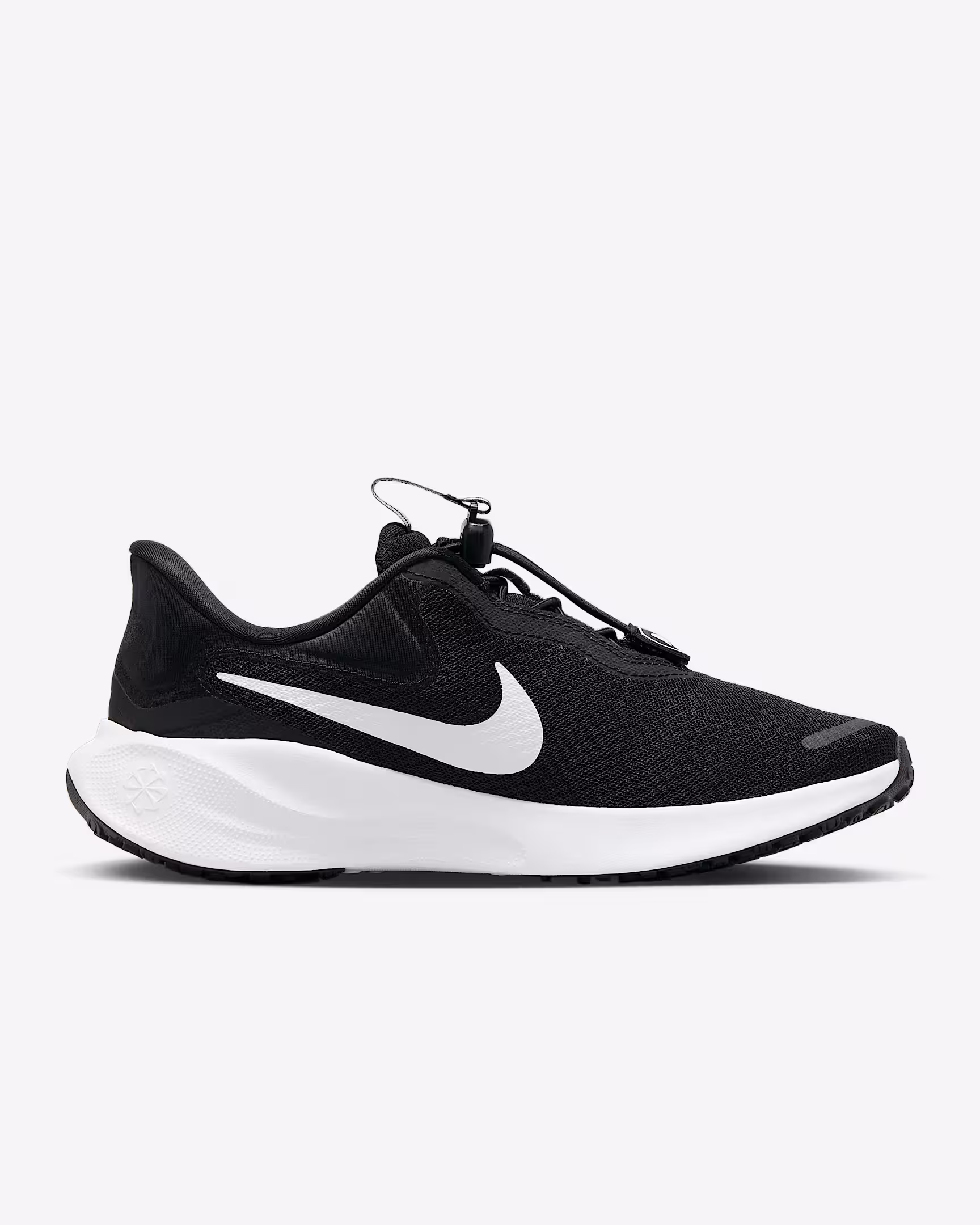 Nike Revolution 7 EasyOn （woman Black/White）