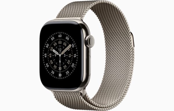 Apple Watch Series 11(GPS+蜂窝网络):42毫米原色钛金属表壳；金属原色米兰尼斯表带